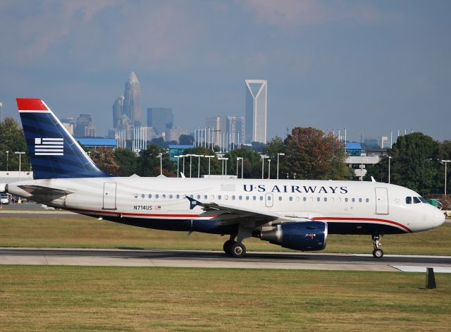 Airbus A319 (N714US) - Rolling 18C - 10/20/10