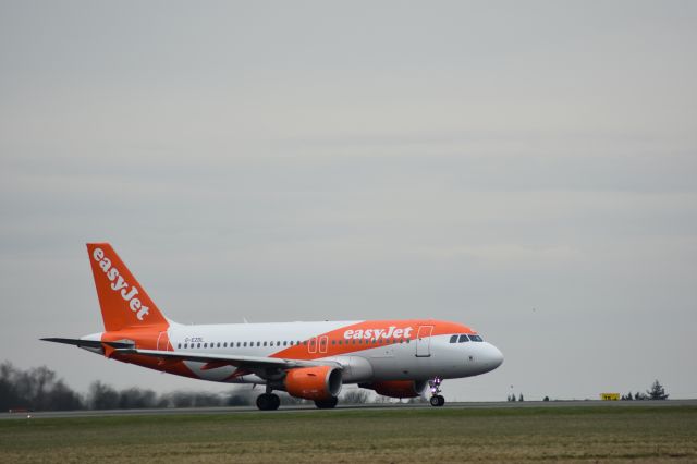 Airbus A319 (G-EZDL) - Vol à destination de Nantes lundi 02 avril 2018