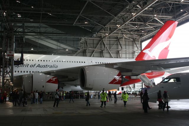 Airbus A380-800 (VH-OQC)