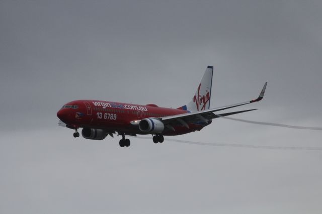Boeing 737-800 (VH-VOL)