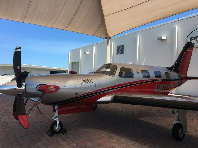 Piper Malibu Mirage (N831CY)