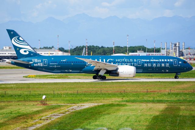 Boeing 787-9 Dreamliner (B-1499) - B-1499 (IHG Hotels & Resorts Livery) during his first visit to Milan Malpensa
