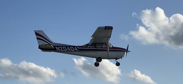 Cessna Skyhawk (N20404)