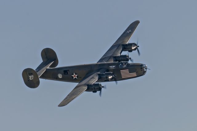 Consolidated B-24 Liberator (N24927)