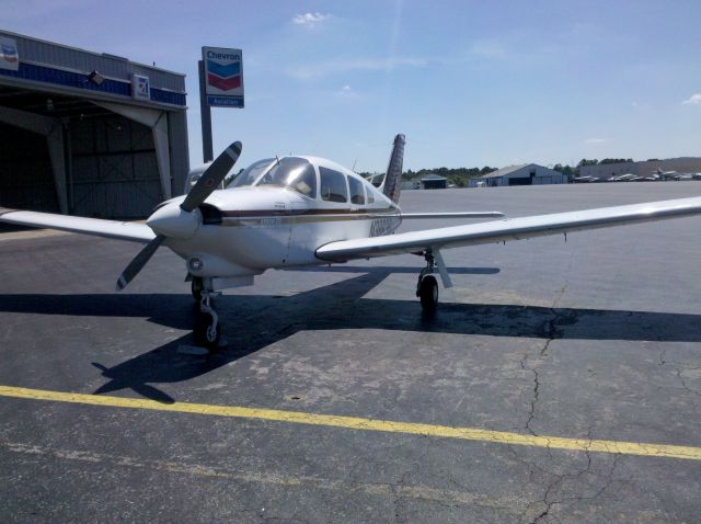 Piper Cherokee Arrow (N38636)