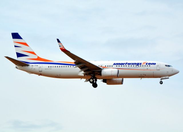 Boeing 737-800 (OK-TVW)