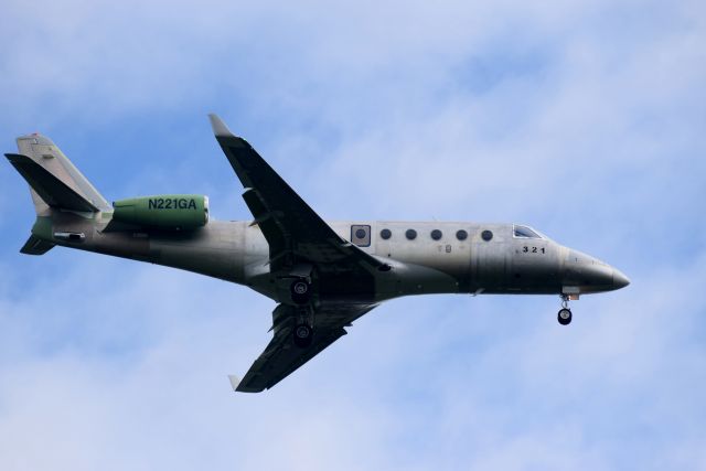 IAI Gulfstream G150 (N221GA) - Gulfstream G150 - N221GA - c/n 321 landing on runway 25 at Belfast International Airport on the first stage of the delivery flight from Tel Aviv.  Overnighting in Belfast and departing am of 19th.