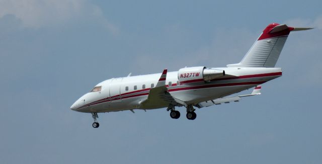 Canadair Challenger (N327TW) - About to touch down is this 1999 Bombardier Challenger 604 in the Summer of 2023.