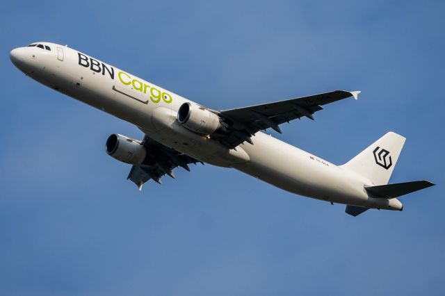 Airbus A321 (TC-GCA)