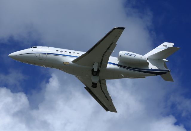 Dassault Falcon 2000 (N112FJ)