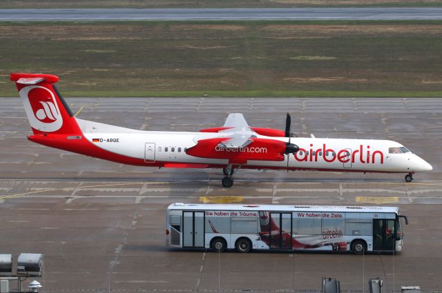 de Havilland Dash 8-400 (D-ABQE)