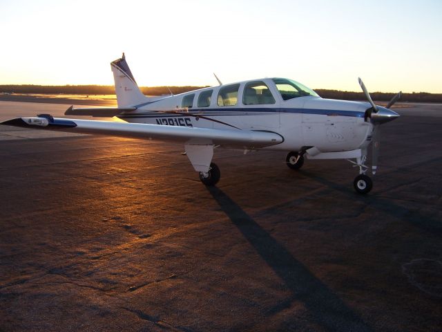 Beechcraft Bonanza (36) (N3816S)