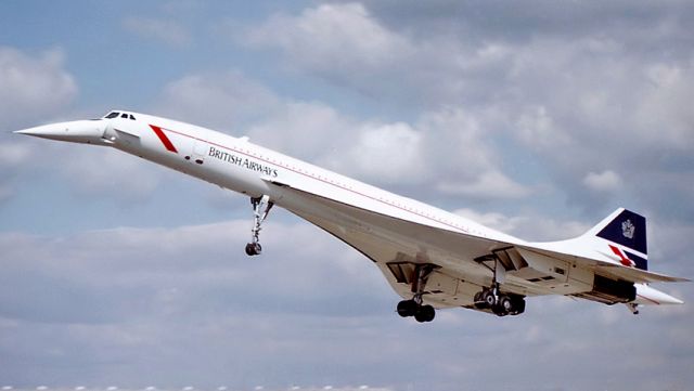 Aerospatiale Concorde (G-BOAC) - Farnborough Airshow (Sep 1990)