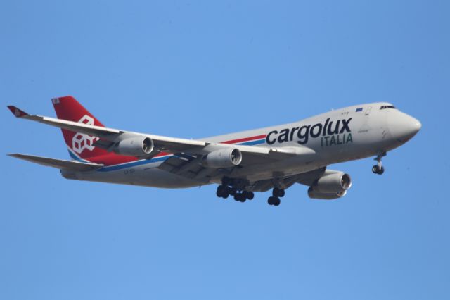 Boeing 747-400 (LX-TCV)