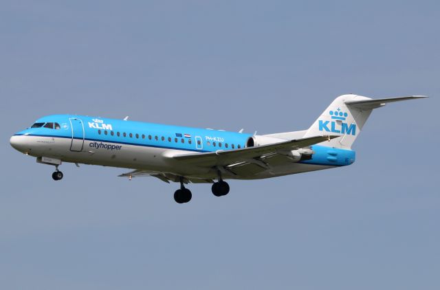 Fokker 70 (PH-KZU)