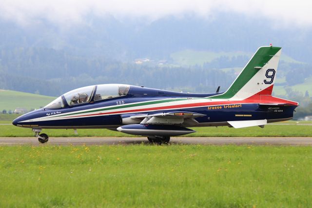 AERMACCHI MB-339 (APJ54505)