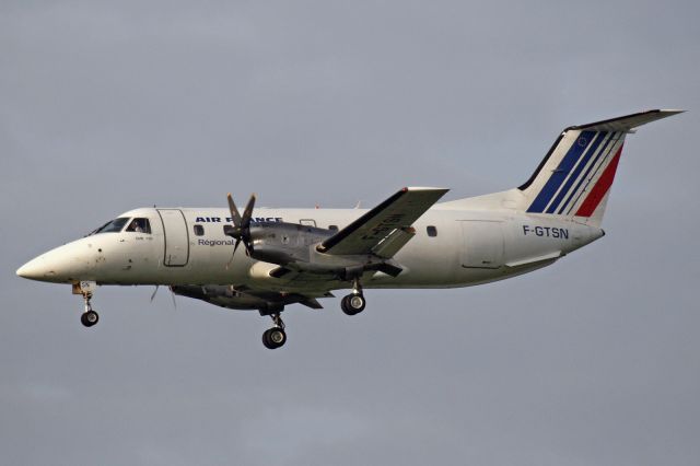 Embraer EMB-120 Brasilia (F-GTSN)