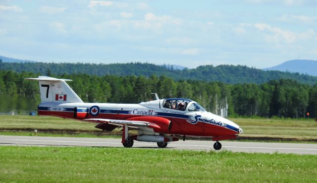 — — - Canadair CT-114 Tutor