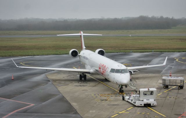 Bombardier CRJ-1000 (F-HMLL)