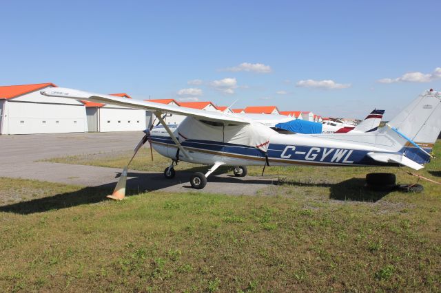 Cessna Skyhawk (C-GYWL) - C-GYWL Cessna 172N Skyhawk stationné à laéroport de Joliette CSG3 QC.le 12-08-2018