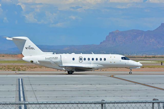 Cessna Citation Longitude (N701GL) - Prototype Cessna 700 Citation Longitude N701GL at Phoenix-Mesa Gateway Airport on August 27, 2017. It is powered by a pair of Honeywell AS907-2-+1S engines. Its construction number is 700-00001.