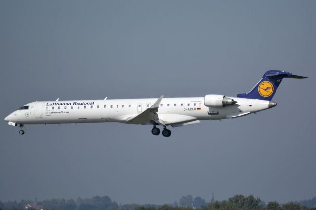 Canadair Regional Jet CRJ-900 (D-ACKH)