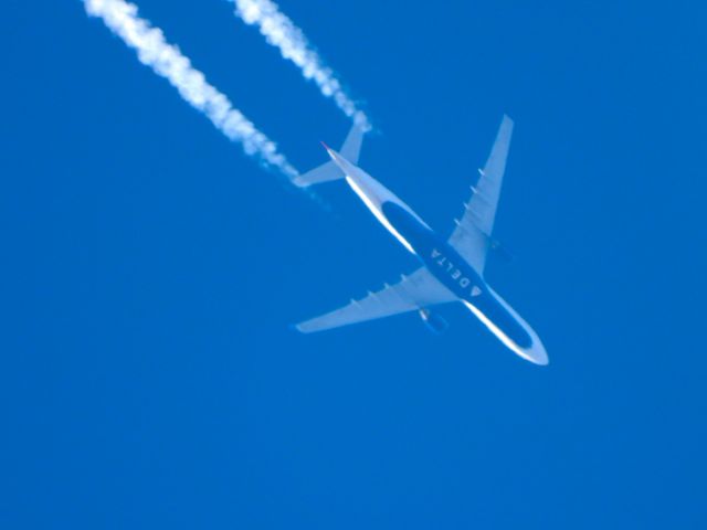 Airbus A330-300 (N804NW)