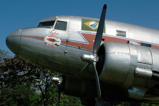 Douglas DC-3 (PP-AVJ)