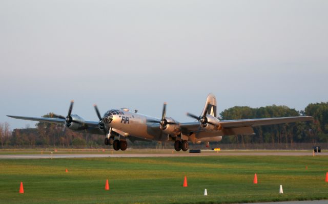 Boeing B-29 Superfortress (N529B) - FI FI touchdown at Oshkosh 