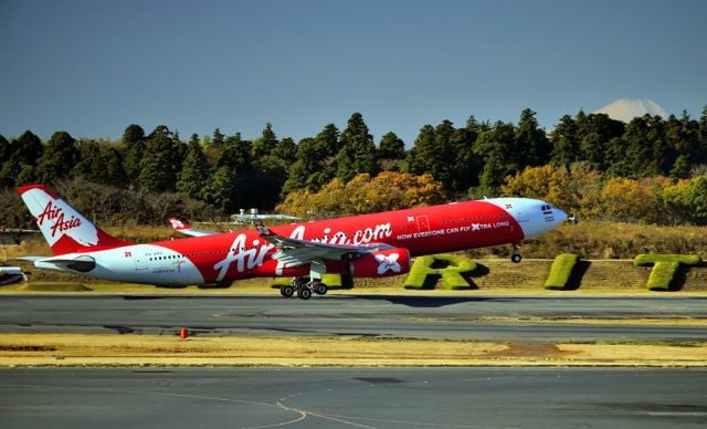 Airbus A330-300 (PK-XRC) - TO with Fuji San behind