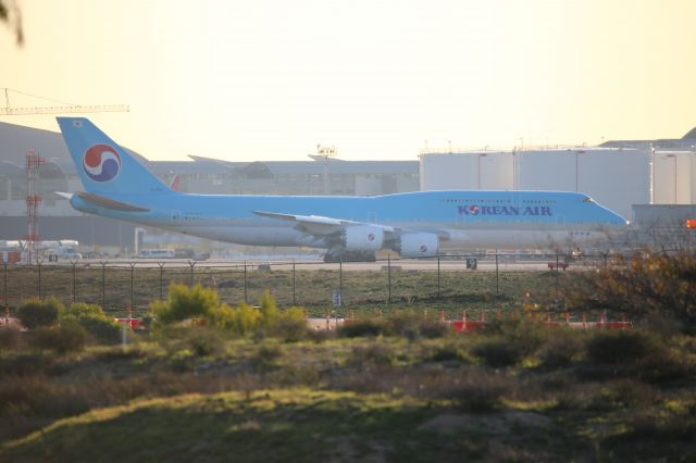 BOEING 747-8 (HL7631)