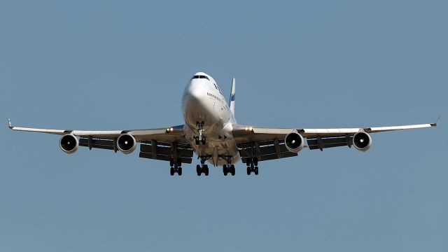 Boeing 747-400 (4X-ELE)