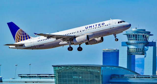 Airbus A320 (N483UA) - N483UA United Airlines   2001 Airbus A320-232 C/N 1586 - Las Vegas - McCarran International Airport (LAS / KLAS)br /USA - Nevada March 24, 2017br /Photo: Tomás Del Coro