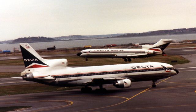 Lockheed L-1011 TriStar (N1739D)