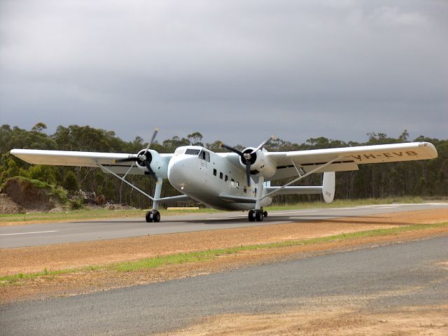 SCOTTISH AVIATION Twin Pioneer (VH-EVB) - Scottish Aviation Twin Pioneer 3br /Photo: 08.11.2009