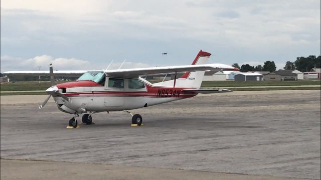 Cessna Centurion (N6534N) - It was parked on the tarmac, a BEAUTIFUL Cessna 210 Centurion at (JXN)