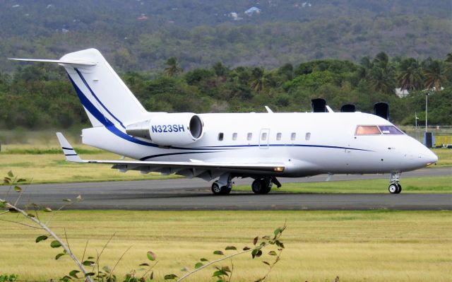Canadair Challenger (N323SH)