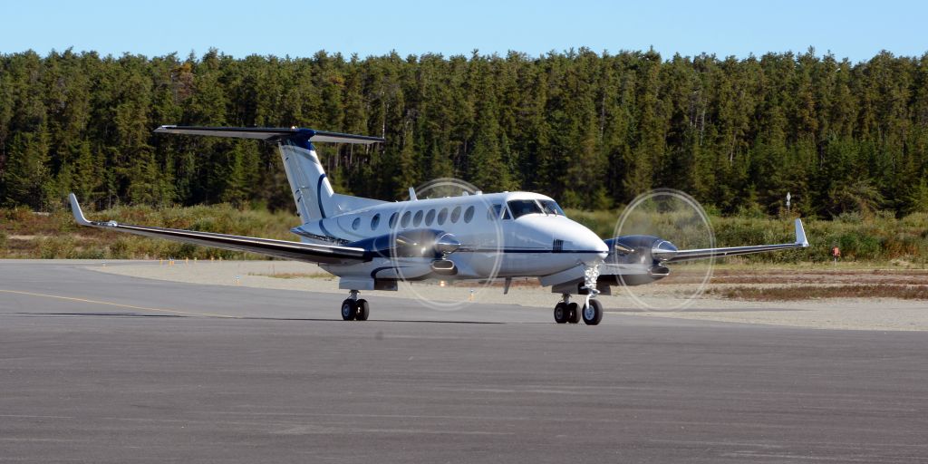 Beechcraft Super King Air 350 (N5XM)