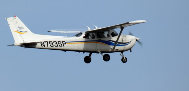 Cessna Skyhawk (N793SP) - Making a low pass is this 2001 Cessna 172S Skyhawk SP in the WInter of 2023.