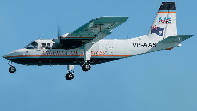 ROMAERO Islander (VP-AAS)