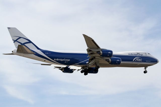 BOEING 747-8 (VQ-BRH)