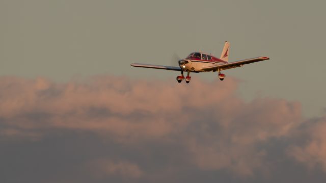 Piper Cherokee (VH-WJN)