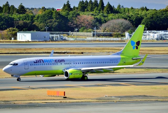 Boeing 737-800 (HL7565)