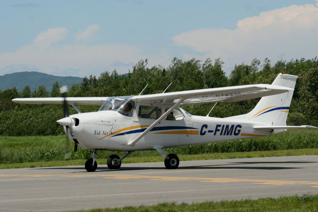 Cessna Skyhawk (C-FIMG)