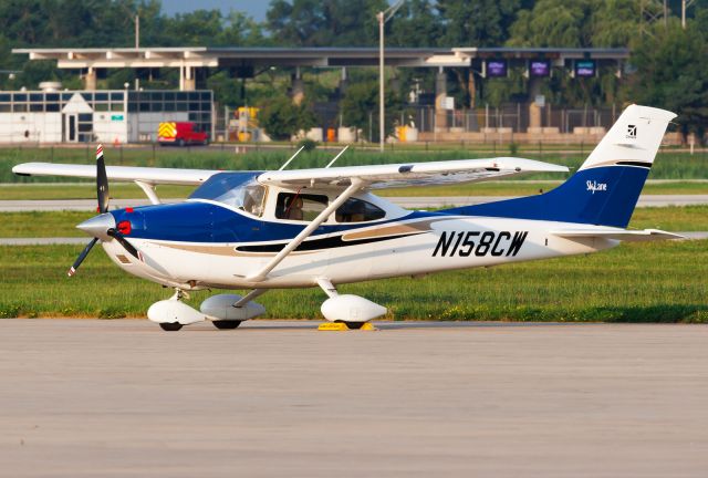 Cessna Skylane (N158CW)