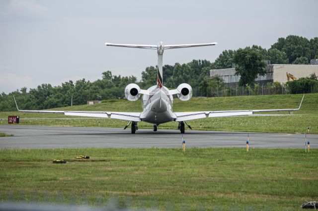 Embraer Legacy 550 (N347QS)