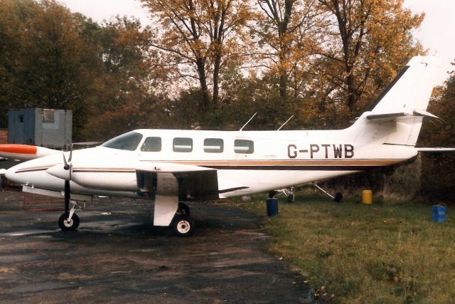 Cessna T303 Crusader (G-PTWB) - Seen here in Oct-88.br /br /Written off 5-Aug-06 near EGLD.