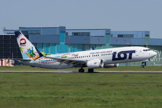 Boeing 737 MAX 8 (SP-LVL) - WAW SPOTTING