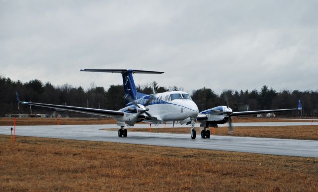 Beechcraft Super King Air 350 (N820UP) - A Wheels Up King Air 350i gets ready to depart to White Plains (HPN) from Saratoga County Airport (5B2)