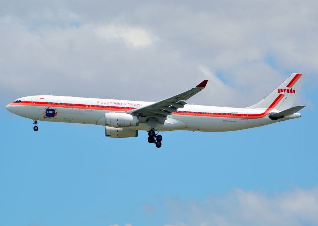 Airbus A330-300 (PK-GHD)